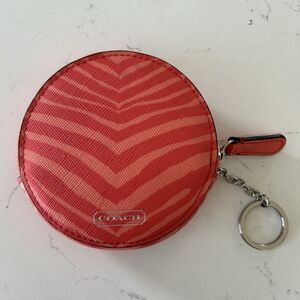 COACH ZEBRA‎ PRINT ROUND COIN PURSE WITH KEY CHAIN